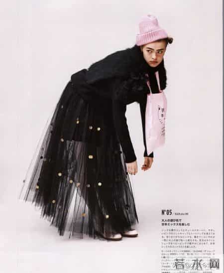 日杂《CLUEL》26年2月刊｜用魔法的色彩打扮