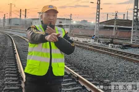 铁路职工真实收入曝光！6组数据说透，稳定才是硬底气