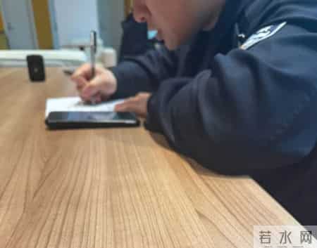 男顶流被实名举报涉毒，晒无犯罪记录自证未涉毒，律师解读：无效自证，两码事；举报人自称是其前女友