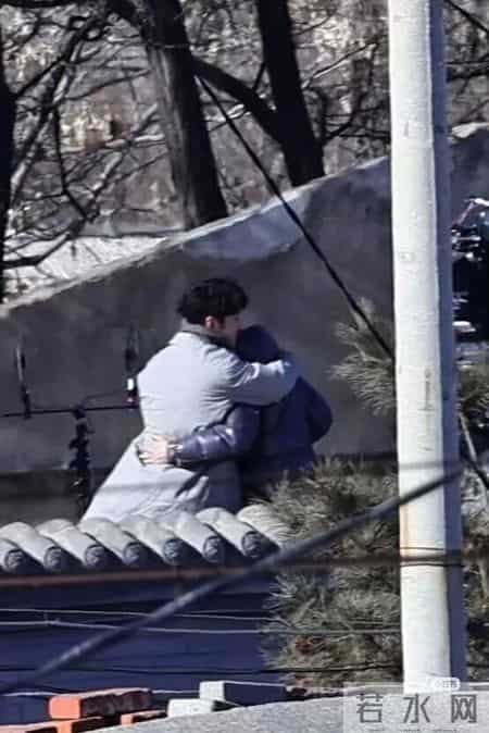 王彦霖老师我嫉妒你，你就说这是第几抱了？