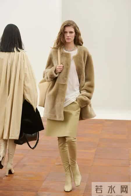 今年流行的大衣，短一截更时髦！