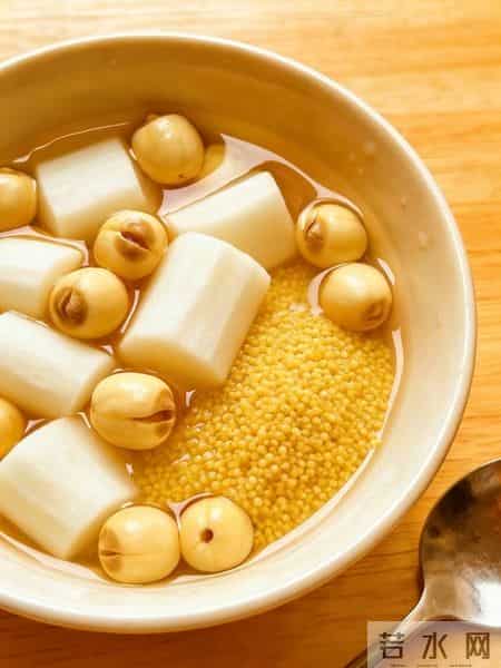 莲子搭一物，肺里垃圾一扫光！连喝2天，喉咙不痒痰也没了