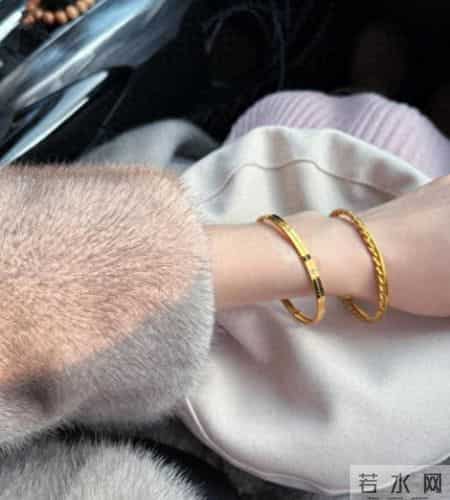 20克金手镯算重吗？戴一个月后我发现了这些变化