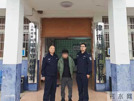 湖南津市公安重拳捣毁两处涉烟违法犯罪窝点