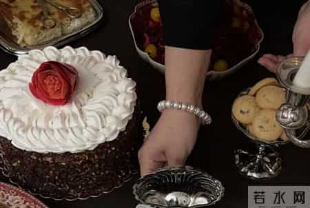 当一个人是你的正缘，信号会超级明显