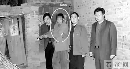 村里的孤僻者,韩卫星变态割蛋十年,最后一个受害者是发小,最惨