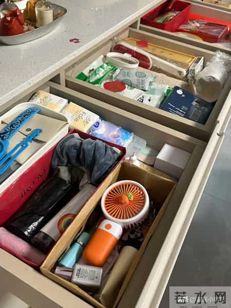 晒晒我婆婆的“0元收纳方式”，没花一分钱，家里收拾的井井有条