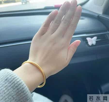 一个50克的金手镯，在三四线城市什么水平？