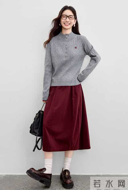 冬日超火的一组配色：灰+红，好看显高级！