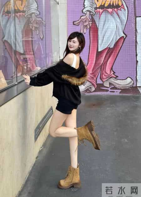 美式复古风大姐姐 好爱这种姐系穿搭！