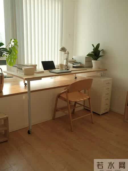 被年轻人的“飘窗邪修”惊呆了，换个思路，出乎意料的好