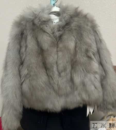 过年买衣服，最好别买这6种，不好看还显土，买了就是浪费钱