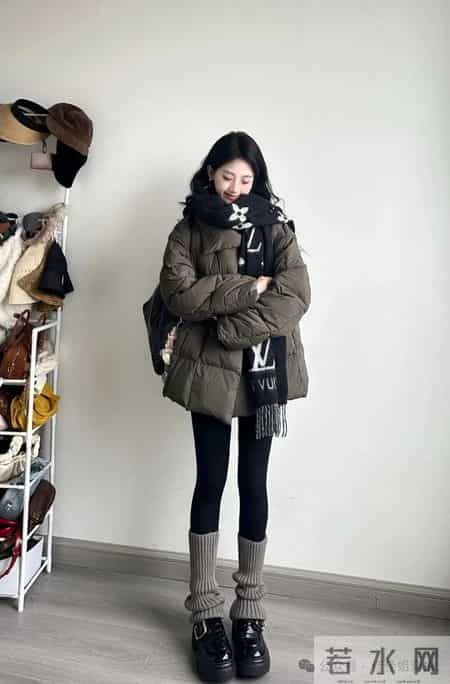 羽绒服+鲨鱼裤，入冬保暖天花板吧！