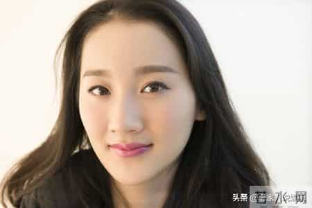 女生接吻必闭眼？心理学家揭秘：不是害羞，是身体在说“我爱你”