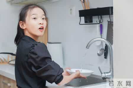 有专家说出实话：不知不觉中，社会上又出现4大“怪象”，太真实