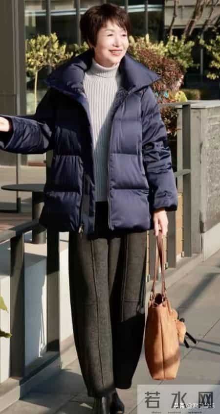 这位奶奶真会保养！63岁穿的像40岁，时尚洋气白搭又减龄值得模仿