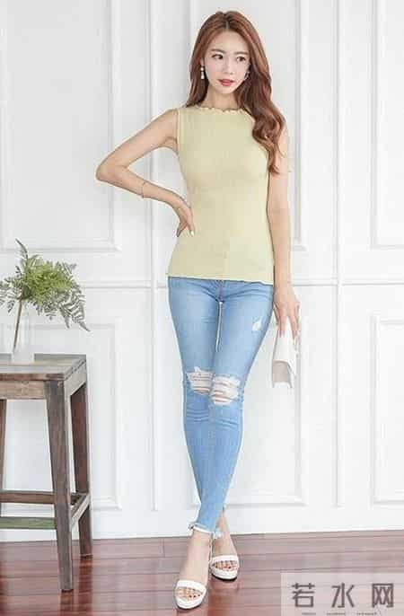 针织衫+牛仔裤的日常美学