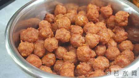 “腊八3不吃，吃了身难安”，今日腊八，要懂忌嘴，健康饮食，平安过节