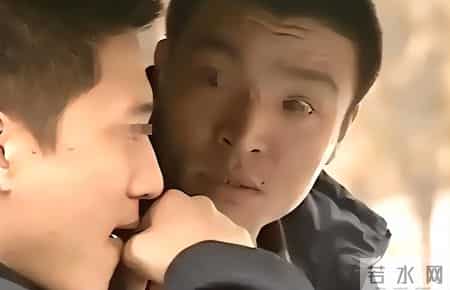 房东见我生意火爆涨到45万，我没吭声,第2天她推开店门时当场懵了