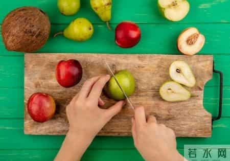 超市员工私下透露：贴黄色标签的食品千万别买！背后套路太深了