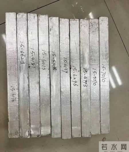 一块银砖半年猛涨26万！市面“一银难求”，它比黄金还“疯”？