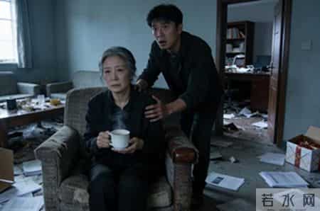 我被丈夫pua了大半辈子,如今退休工资9000,买件新衣服却被他骂败家,第二天我冷静提出离婚,他彻底慌了