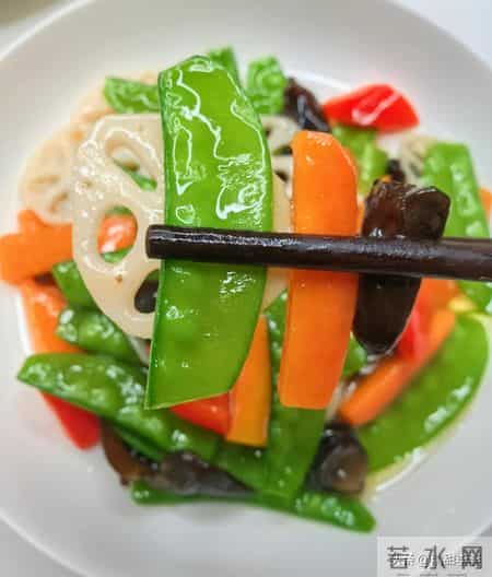 60岁妈血管比30岁还干净!全靠这5道家常菜,血栓绕道走!