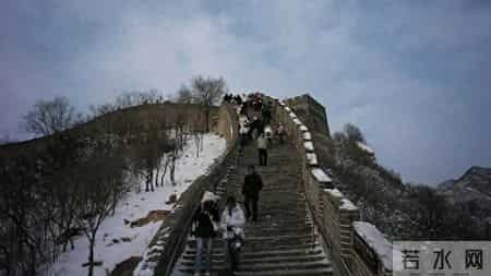 悲剧!六旬老人跟团游时猝死,连续2天凌晨集合,导游还临时加项目
