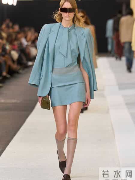 T台模特｜MM6 Maison Margiela 2026 春夏成衣