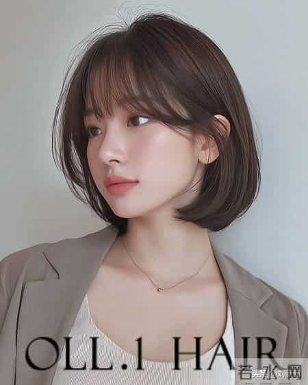 韩式层次发型：不费力的精致氛围感