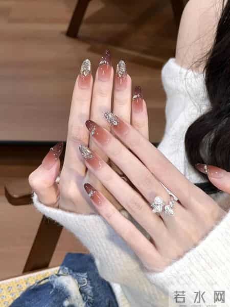 美甲｜2026最火爆款图本甲