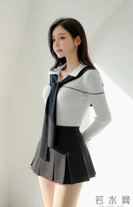 黑白学院轻熟套装