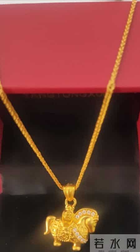 金价1063元-克，我买了小马吊坠