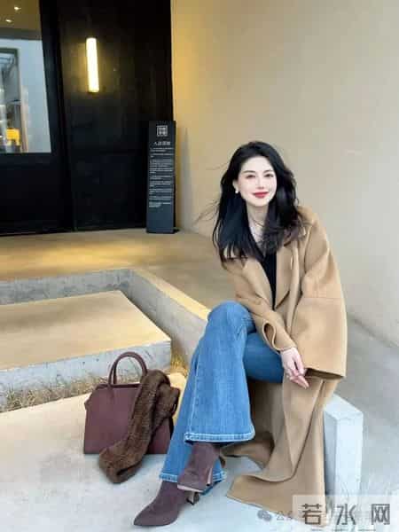 “高智感”穿搭今年冬天火爆了，优雅知性，时髦气质~