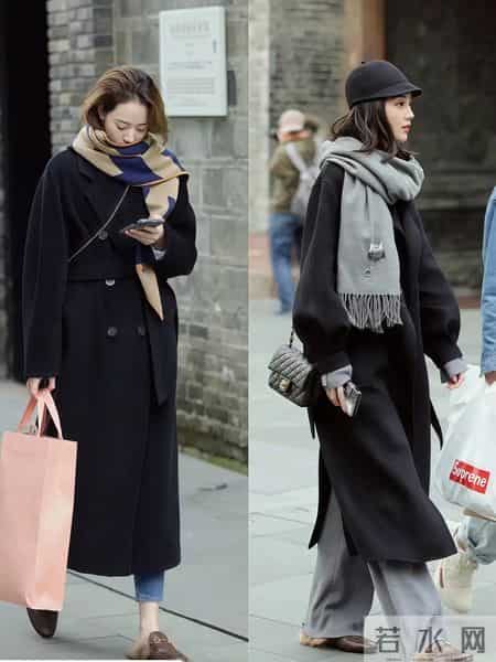 被“北京女生”街拍美到了：穿衣不花，头发微卷，洋气好看又减龄