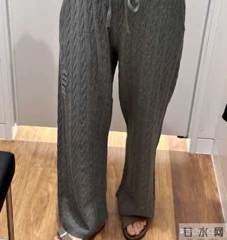 过年买衣服，最好别买这6种，不好看还显土，买了就是浪费钱