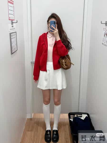 优衣库新款粉色Polo衫 好好看呀