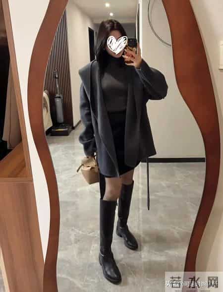 50+裙子最出彩的穿法是：上下反差