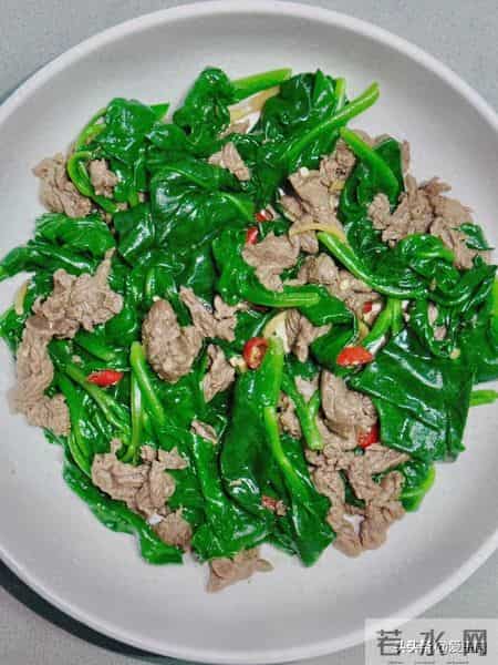 老年人要多吃这菜，硒含量是洋葱的20倍，补钙壮骨，护肝解毒