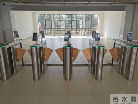 拒绝刷脸就回不了家？四川业主亲身经历：起诉物业后，法院这样判