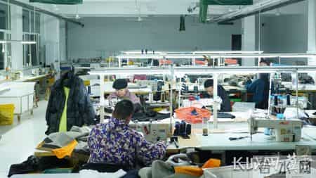 这家辛集公司的皮草卖全球