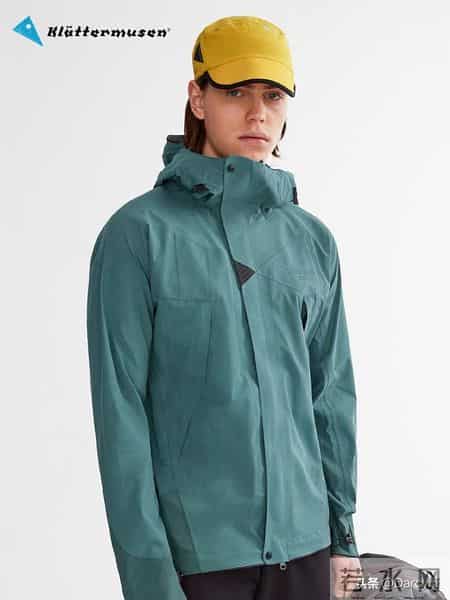 轻松应对户外恶劣气候和环境，2026年值得购买全球顶级硬壳冲锋衣