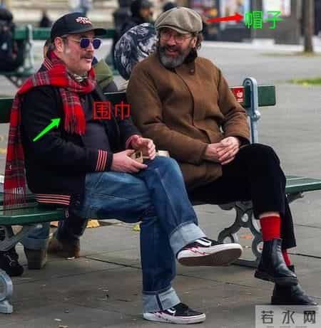 看中国大叔，再看法国大叔，我懂了：年纪大要少穿羽绒服、冲锋衣