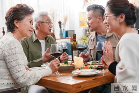 老了才懂，和兄弟姐妹断了联系，是人生最不理智的选择