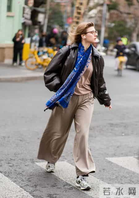 上海降温到5度，街头潮人已经把“保暖+时髦”玩明白了