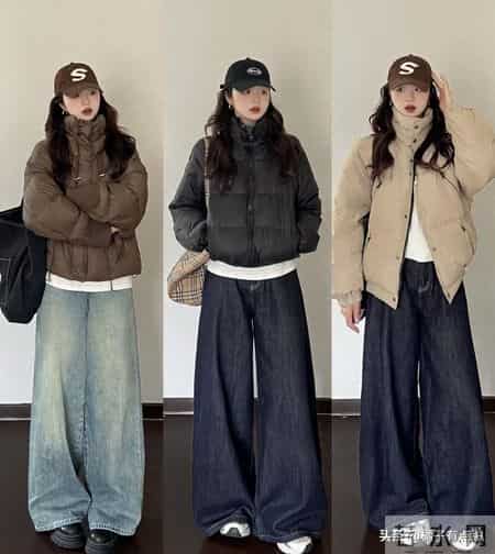 27套入冬穿搭示范：“羽绒服+牛仔裤”，时髦不露腿，保暖还舒适