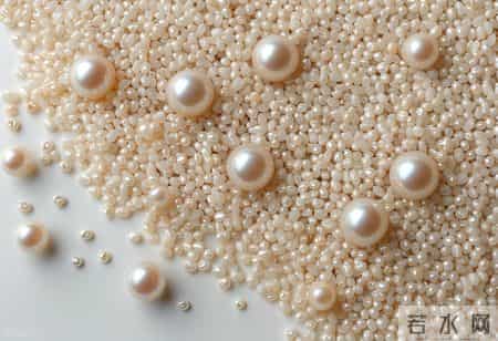 西方讲品牌故事，几十万的皇室珠宝，在国内是几十块的地摊货？