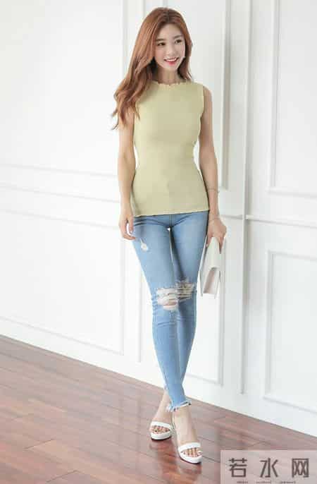 针织衫+牛仔裤的日常美学