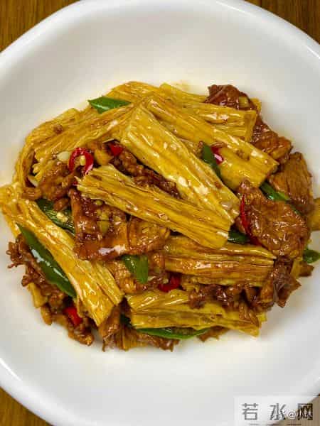 明日腊月十一是“凶日”，提醒：1要吃，2不晚，3不多，图个圆满