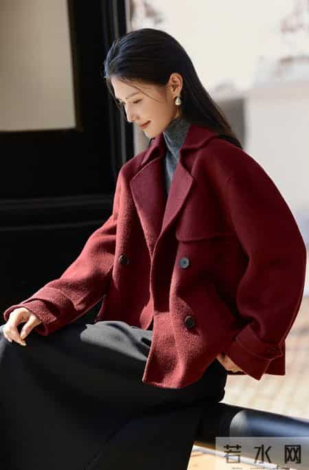 冬日超火的一组配色：灰+红，好看显高级！